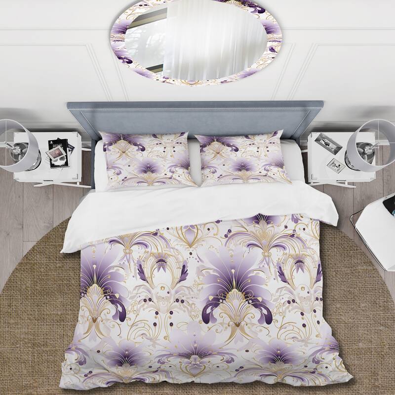 Designart "Damask Purple And White Art Deco Pattern II" Purple Damask